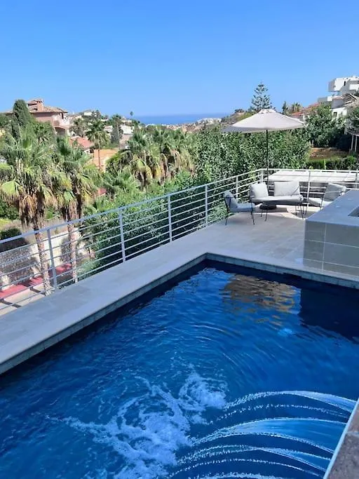 Apartment D With Heated Swimming Pool, Jacuzzi, Waterfall, Heating Is Extra 베날마데나코스타 스페인