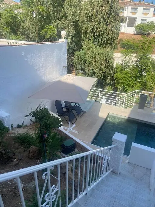Apartment D With Heated Swimming Pool, Jacuzzi, Waterfall, Heating Is Extra 베날마데나코스타