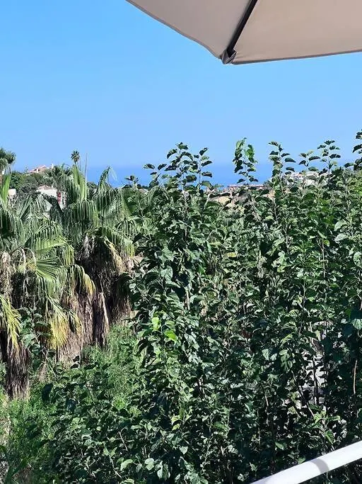 Apartment D With Heated Swimming Pool, Jacuzzi, Waterfall, Heating Is Extra Benalmadena